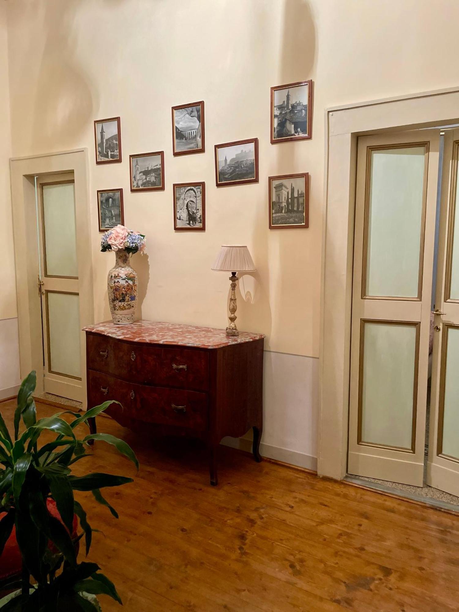 Palazzo Lauri Spoleto Apartment Exterior foto